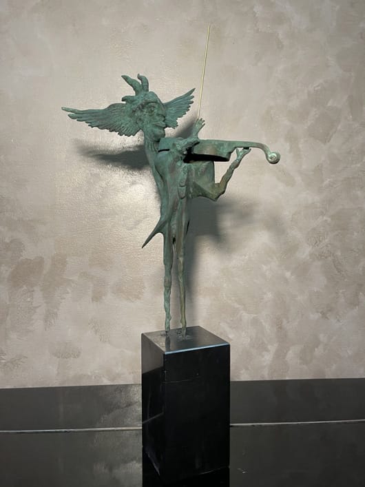 Фантастичното творчество на Ставри Калинов в изложбата Post Mortem